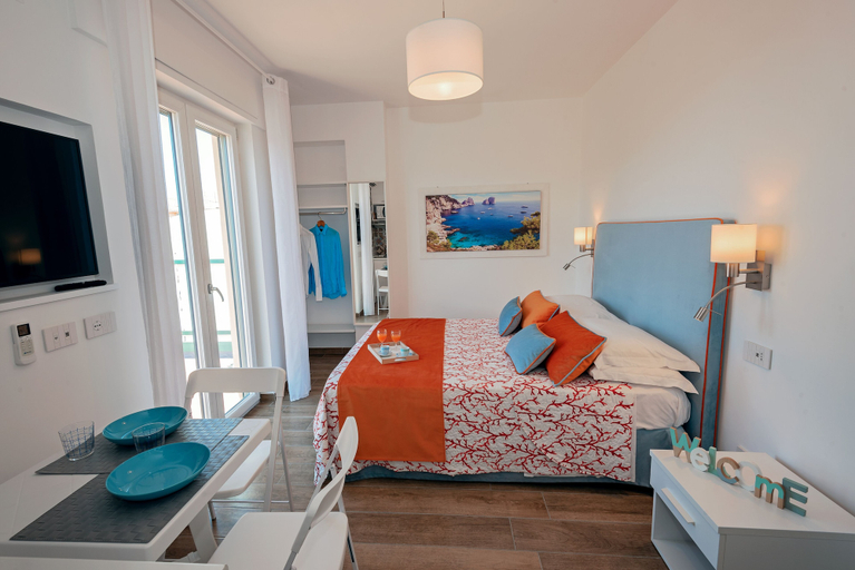 Bedroom 4, Maison Cipriani, Napoli