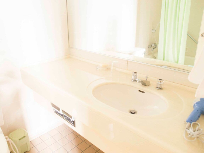 Bathroom 3, Irou, Tonoshō