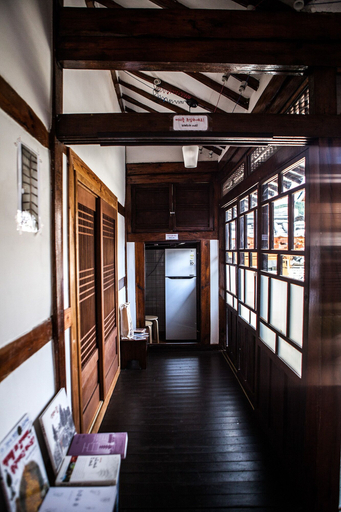 Others 4, BongHwangJae Hanok, Gongju