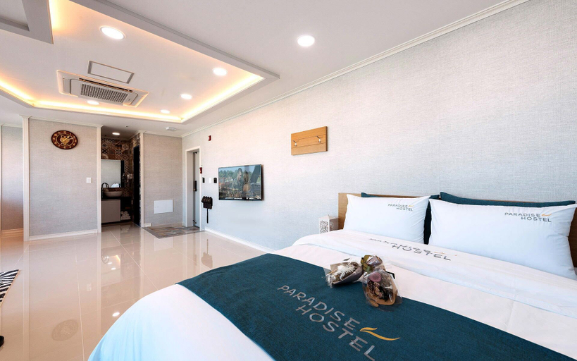 Bedroom 3, Yeosu Paradise Spa Pension, Yeosu