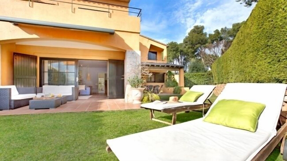 Others 4, Villa Pastora 2, Girona