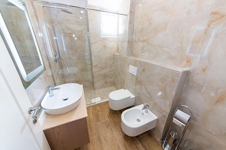 Bathroom 3, FM Hotel 02 Tirana, Tiranës