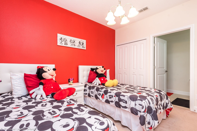 Bedroom 2, 430cd Magical 4 Bedroom 4.5 Bathroom Town Home, Polk