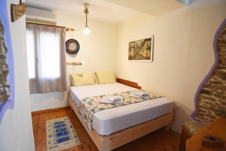 Room 3, 2 Bedroom Art House in Kavala, East Macedonia and Thrace