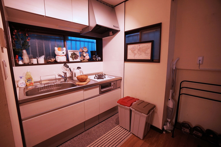 Food & Drinks, Cozy House near Shinjuku, Setagaya