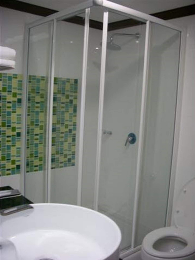 Bathroom 3, Grand Visanu Hotel, Muang Nakhon Sawan