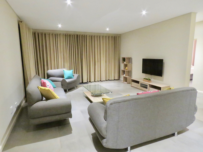 Others 5, The Executive - Exclusive Self-Catering Apartments - Ezulwini, Lobamba