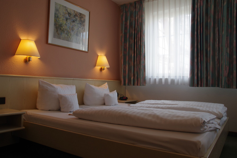 Bedroom 2, Zum Treuen Bartel, Ludwigsburg