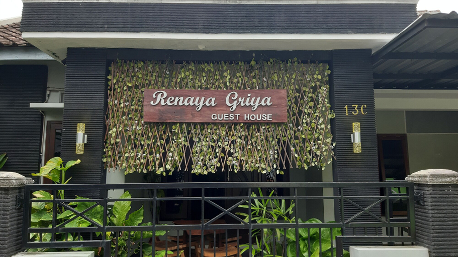 Exterior & Views 1, Renaya Griya Guesthouse, Yogyakarta