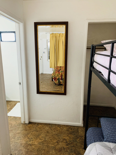 Bedroom 2, Pacheco Pass Motel, Santa Clara