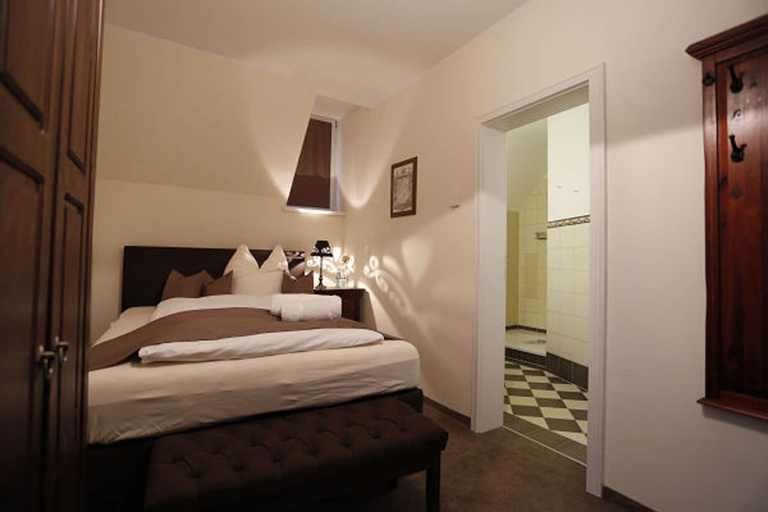 Bedroom 2, Villa Hierschel, Burgenlandkreis