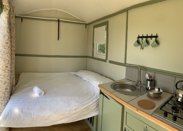 Bedroom, Hillcrest Hut, Pembrokeshire