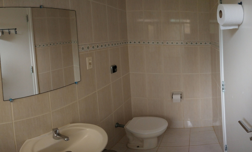Bathroom 5, Hotel Clube Azul do Mar, Itanhaém