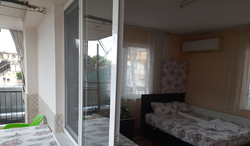 Bedroom 4, Batu Pansiyon, Akköy