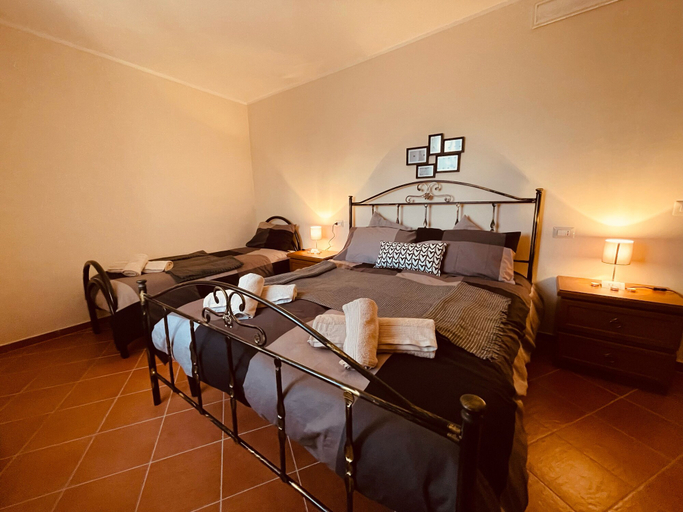 Bedroom 3, Da Nonna Pasqualina, Caserta
