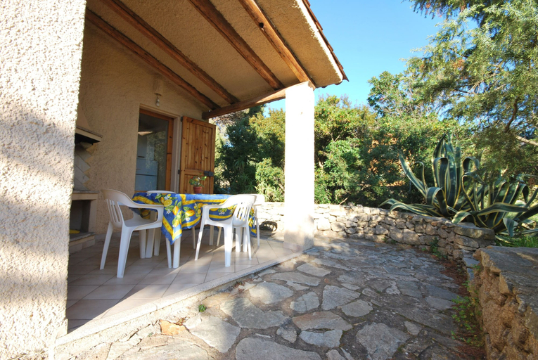 Others 5, Villetta dei Tigli, Olbia-Tempio