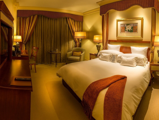 Bedroom 4, Peermont D'oreale Grande at Emperors Palace, Ekurhuleni