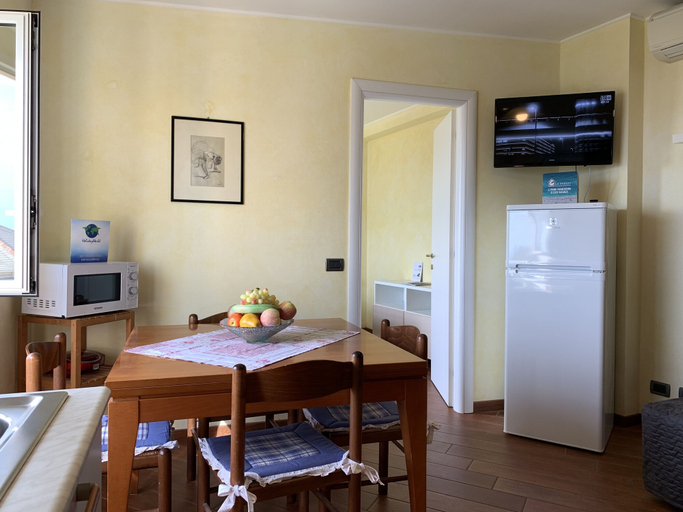 In-room dining 4, House Blue Sky, Genova