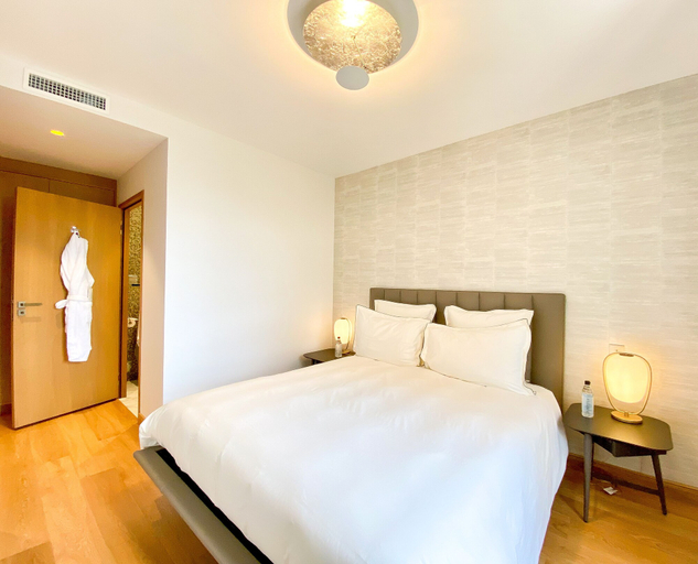 Bedroom 5, Petit Monlot, Gironde