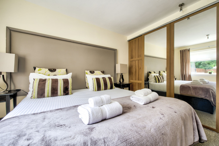 Bedroom 3, No.17 Serviced Apartment, Glasgow