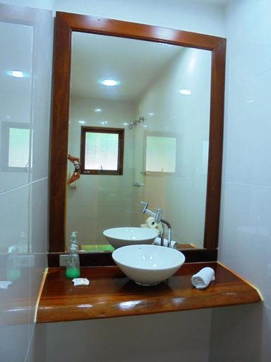 Bathroom 4, Pousada Náutilus, Ilhabela