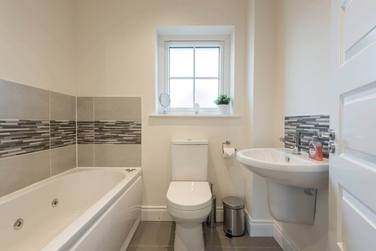 Bathroom 3, Stylish & Modern 3 Bedroom Home, North Down and Ards