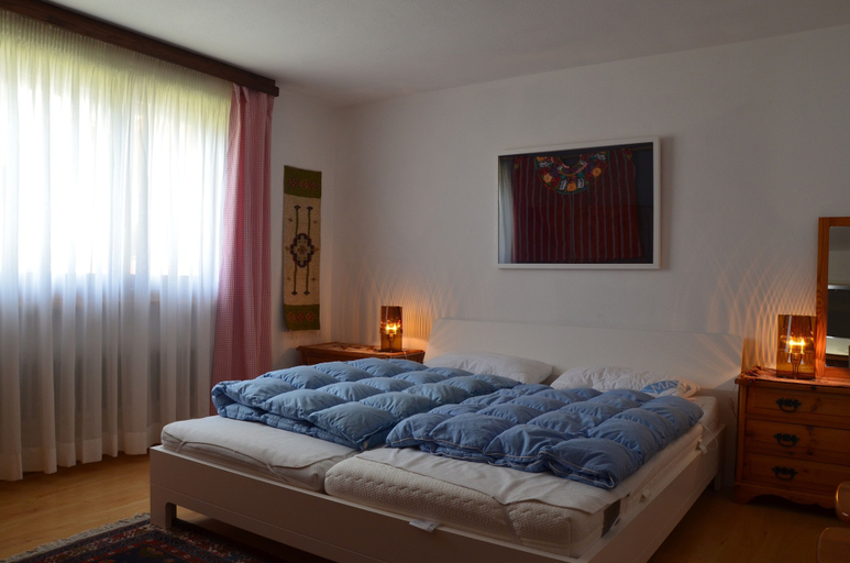 Room 3, Alpenglück 43, Raron