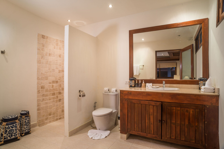 Bathroom 4, Baan Leelavadee, Ko Samui