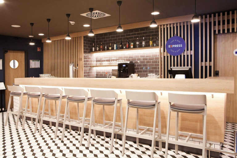 Business Facilities 4, Holiday Inn Express MUNICH - OLYMPIAPARK by IHG, München