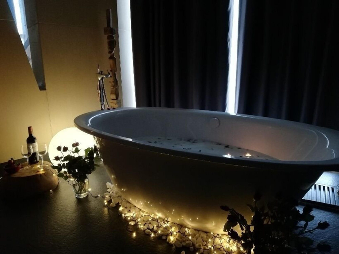Bathroom, Młyn Klekotki spa resort, Elbląg