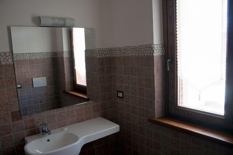 Bathroom 3, Tenuta Terre dei Latini, Rome