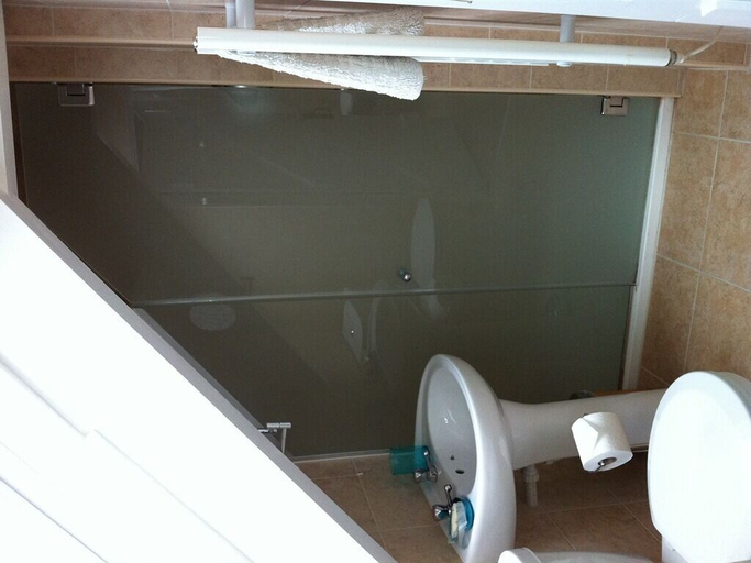 Bathroom 4, The Stanley, Cornwall