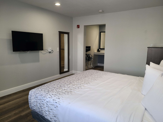 Bedroom 5, SureStay Hotel by Best Western Chowchilla Yosemite, Madera