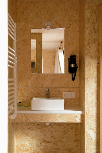 Bathroom 4, Volvic Organic Resort, Puy-de-Dôme