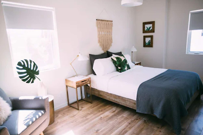 Bedroom 1, Noon on Sunset Hill, Los Angeles