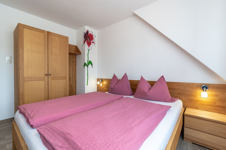 Bedroom 3, Gasthof Zur frohen Einkehr, Ansbach