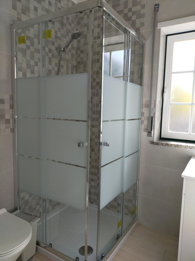 Bathroom 3, Brisa do Mar, Peniche
