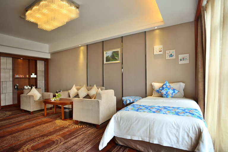 Bedroom 2, Zhangjiajie Huatian Hotel, Zhangjiajie