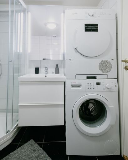 Bathroom 4, City Center Apartment, Bergen