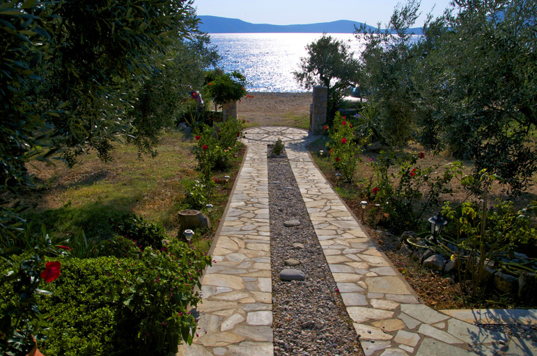 Others 5, Flower Houses, Thessaly