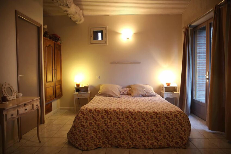Bedroom, Le Pigeonnier de Guerre, Gers