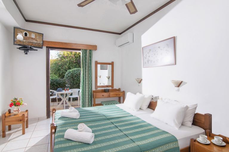 Bedroom 4, Iliostasi Beach Apartments, Crete