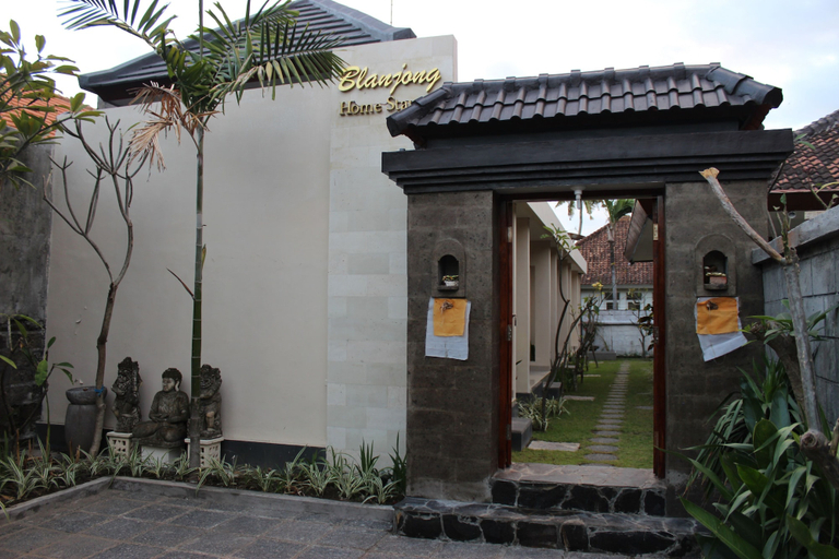 Exterior & Views 2, Blanjong Homestay by ecommerceloka, Denpasar