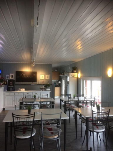 Food & Drinks, Tranøy fyr, Hamarøy