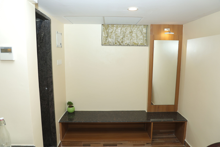 Bathroom 4, Gadiraju Palace Convention Centre & Hotel, Visakhapatnam