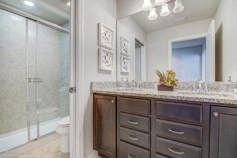 Bathroom 4, 2105mw Luxury 6 Bed Villa With Pool & Spa, Osceola