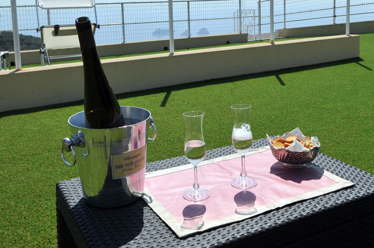 Food & Drinks, Villa Le Gesine, Napoli
