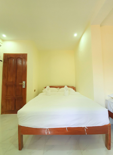 Bedroom 2, Speed 8 Inn by Cocotel, Moalboal