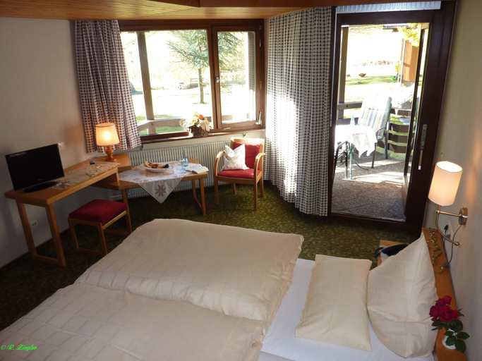 Bedroom 2, Hotel Lawine, Lörrach