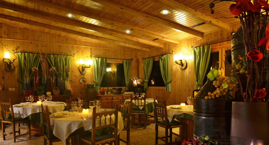 Food & Drinks, Serra de Prades Resort - Campsite, Tarragona